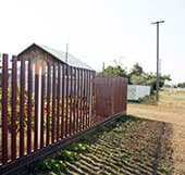 Фото 1 забора из штакетника, Воронежская область, город Россошь